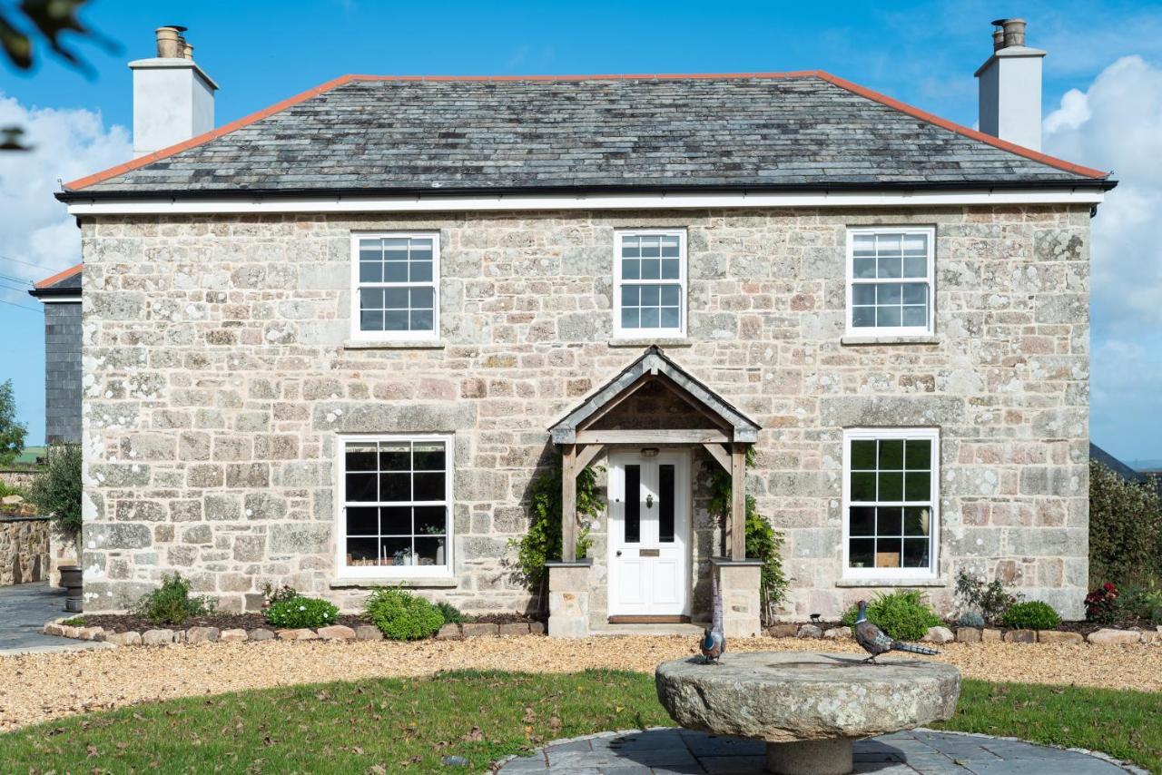 Bed and Breakfast Trevidgeowe Farmhouse à Bodmin Extérieur photo