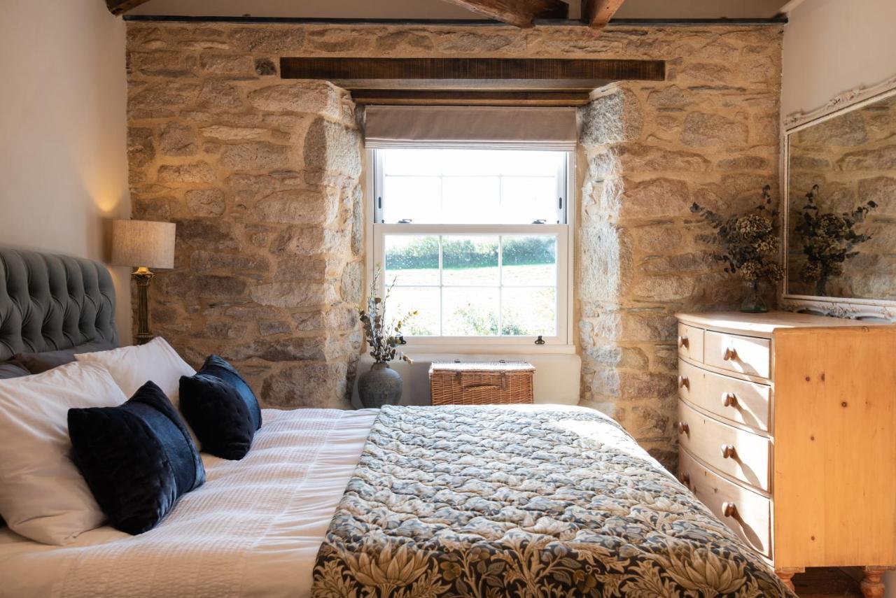 Bed and Breakfast Trevidgeowe Farmhouse à Bodmin Extérieur photo